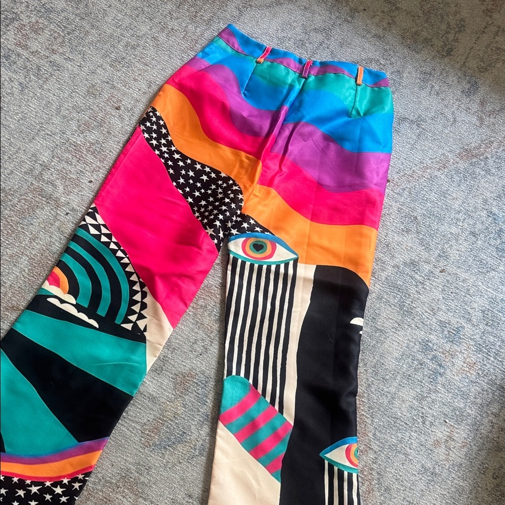 Colorful Geometric Patterned Pants - Picture 5 of 7